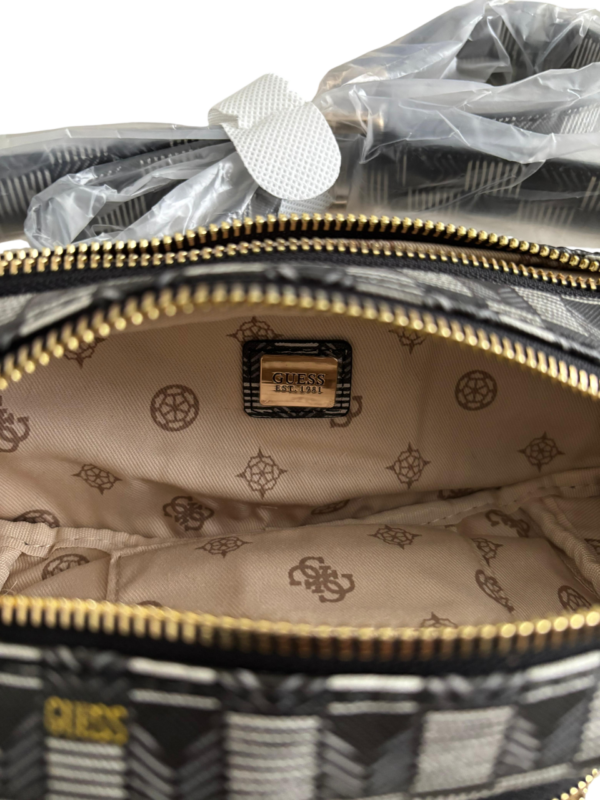 Banano Negro con diseño Guess - Imagen 3