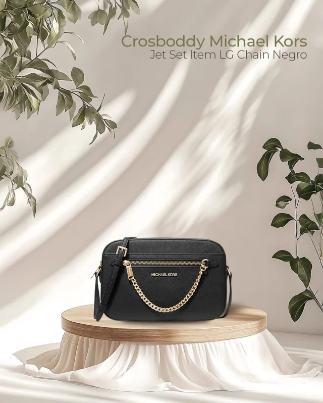 El crossbody negro de Michael Kors es ese toque de sofisticación que va con todo, lleno de estilo
Perfecto para llevar lo justo y destacar mucho. ✨

#MichaelKors #cartera #girl #mujer #crossbody